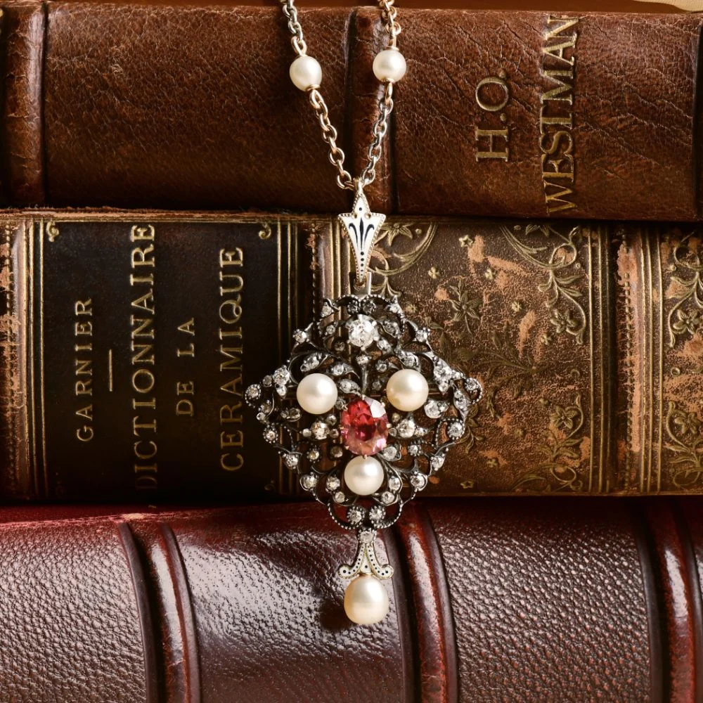 Antique & Period Jewellery – A Single-Owner Collection | Offered without reserve