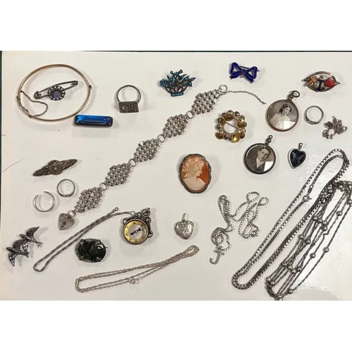 Antiques & Collectables