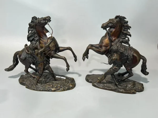Antiques, Furniture, Jewellery and Collectables