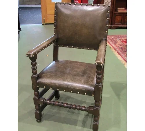 Antiques & Interiors