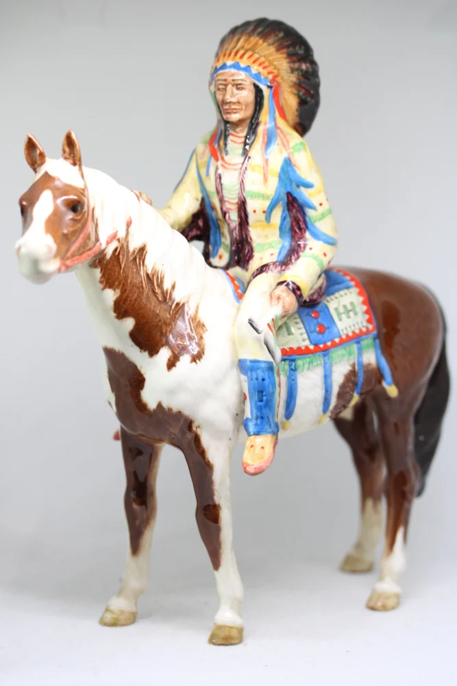Antiques & collectables – wristwatches, ceramics, jewellery, silver, fine art