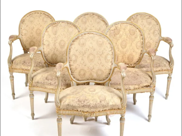 Country House & Fine Interiors Auction