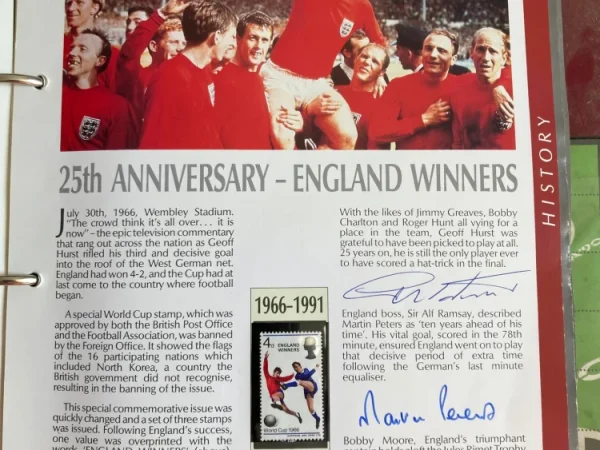 Autograph Auction Zeppelin flights, Uboats, TV/Film, Sport, Military, Aviation, Space, FDCs, Books