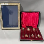 Antiques, Furniture, Jewellery and Collectables — image 11