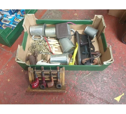 General Sale of Antiques, Collectables and General Items including Hornby, Ferrari Models, Furniture, Dinner & Tea Sets, Rings & Other Jewellery.