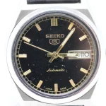 LIVE General Auction – Jewellery, Watches, Glass, Ceramics & collectables — image 17