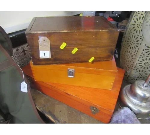 Home Furnishings & Collectables Auction