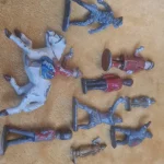main auction 400 plus lots all lots start £1 no reserve collection or delivery Star wars jewellery miltary badges… — image 19