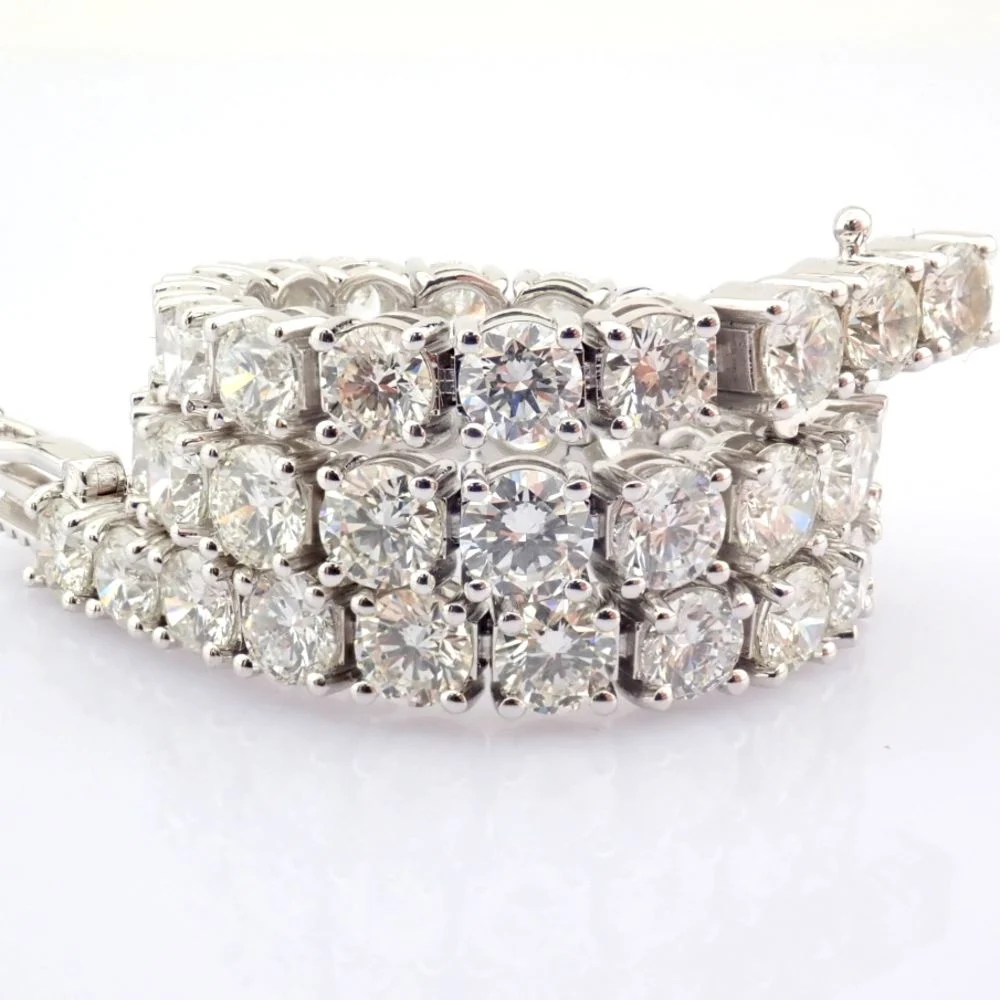 Luxury Jewellery | Unique & Hand Crafted Pieces Including Necklaces, Rings, Bracelets, Pendants & more | Free Worldwide Delivery