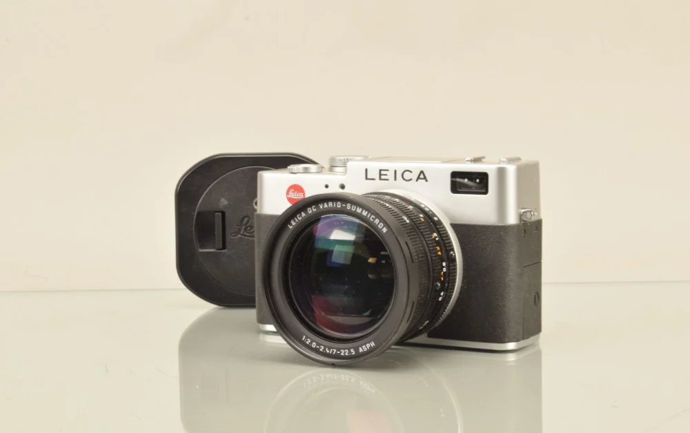 Photographica & Cameras Auction