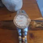 main auction 400 plus lots all lots start £1 no reserve collection or delivery jewellery miltary badges watches vintage… — image 3