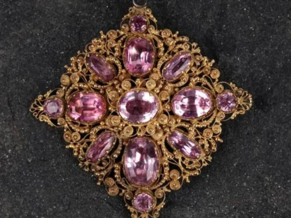 Silver, Jewellery & Watches Auction