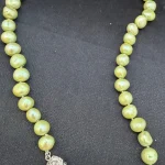 Discover a fantastic selection of Gold, Silver & Costume Jewellery available to bid on in our latest online auction. — image 18