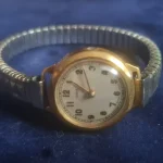 main auction 400 plus lots all lots start £1 no reserve collection or delivery Star wars jewellery miltary badges… — image 9