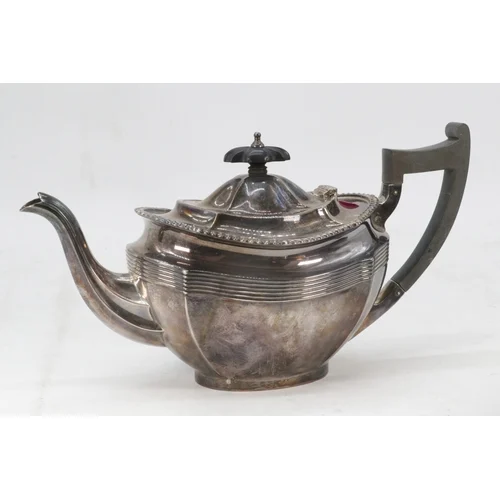 Wimborne Antique & Collectors Auction – Large One Owner Collection of Bournemouth Souvenir Crested Ware, Mauchlin Ware, Postcards etc. Silver and Gold Jewellery. Collectors Items and Much More