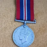 main auction 400 plus lots all lots start £1 no reserve collection or delivery Star wars jewellery miltary badges… — image 24