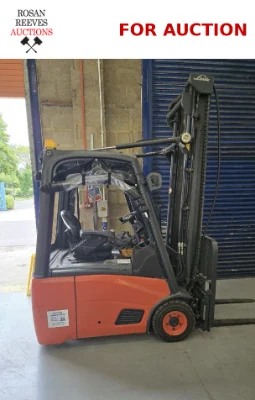 A BT CESAB Cargo 3-Wheel Electric Forklift Serial CE311298 with Duplex Mast and Side-shift LOCATED IN FAREHAM, Runs