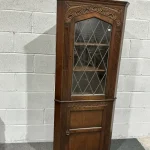 latest online auction, featuring a great variety of collectables, toys, powder flasks, jewellery, furniture, lamps and… — image 10