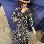 latest online auction, featuring a great variety of collectables, toys, powder flasks, jewellery, furniture, lamps and… — image 12