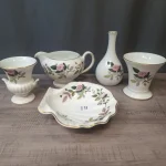 Timed Auction Of 20th Century Ceramics including Wedgwood, Royal Doulton, Aynsley, Coalport, Royal Albert and more — image 20