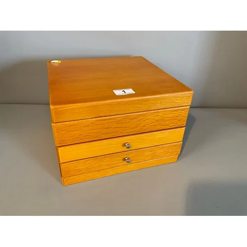 Antique & Modern Furniture & Effects – 480 Lots House Clearances