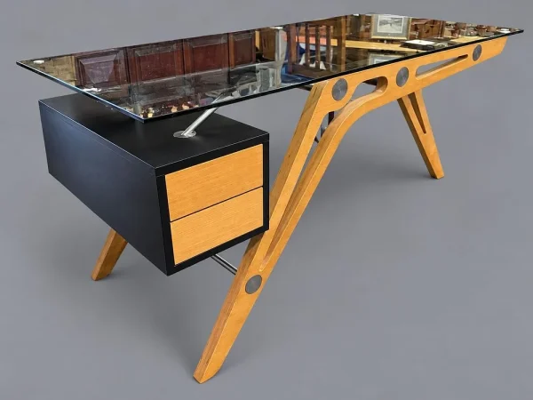 Antiques, Furniture, Jewellery and Collectables