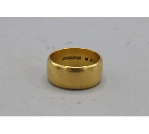 Antiques, Interiors & Collectables