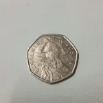 main auction 400 plus lots all lots start £1 no reserve collection or delivery Star wars jewellery military badges… — image 17