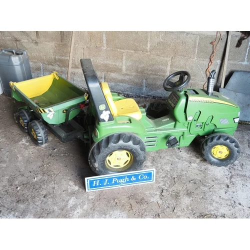 Dispersal Sale for Maureen Llewellyn of Tractors, Lorries, Implements, Livestock and Workshop Equipment. Kindly included is the Retirement Sale for David Llewellyn