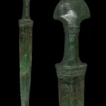 FINE ANCIENT ART AND ANTIQUITIES — image 18