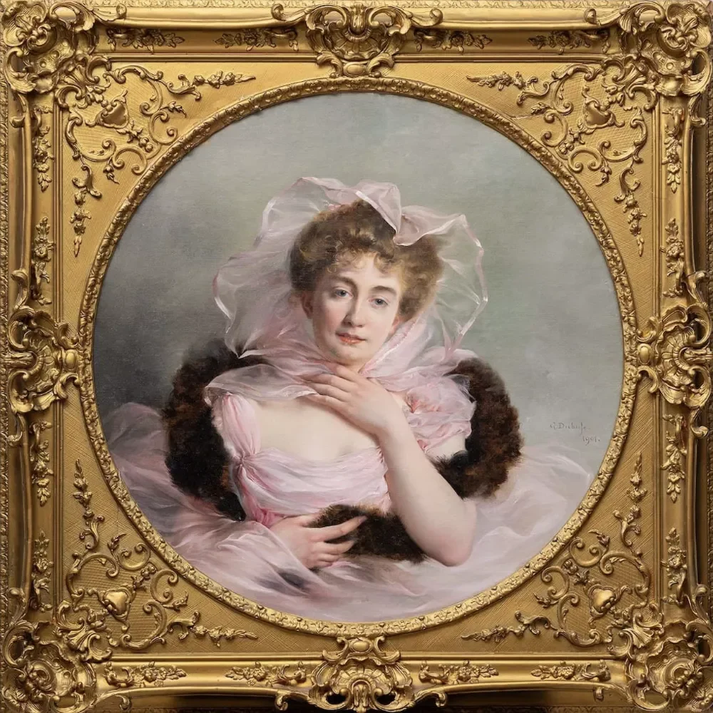 FINE ART & ANTIQUES AUCTION