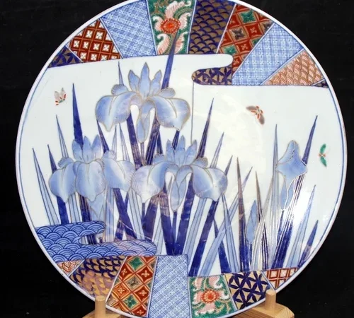 First Auction in Our New Home to include a Large Collection of Jewellery, Watches & Silver Plate, a Large Private Collection of Gramophones and Parts, Coins and other Collectables.