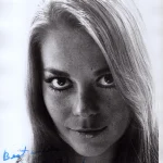 LIVE AUTOGRAPH ENTERTAINMENT, SPORT, SPACE, MUSIC AND HISTORICAL — image 9