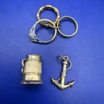 Live In-Person and Online Vintage Antiques and Collectables Auction including Gold, Silver, Coins, Furniture… — image 7