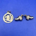 Live In-Person and Online Vintage Antiques and Collectables Auction including Gold, Silver, Coins, Furniture… — image 12