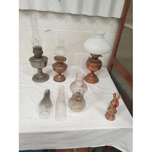 General Sale of Antiques, Collectables and General Items to include 22ct Gold Full & Half Sovereigns, Tea Sets, Taxidermy, Boxed Model Vehicles, Furniture and Royal Albert “Old Country Roses”.