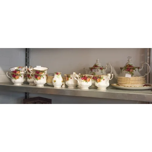 Interiors – Vintage & Modern Furniture & Homewares