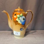 Shop clearance, new and antique items. Low start price. — image 22