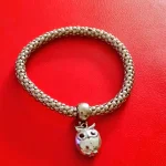 main auction 400 plus lots all lots start £1 no reserve collection or delivery Star wars jewellery miltary badges… — image 2