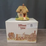 Timed Auction Of 20th Century Ceramics including Wedgwood, Royal Doulton, Aynsley, Coalport, Royal Albert and more — image 9