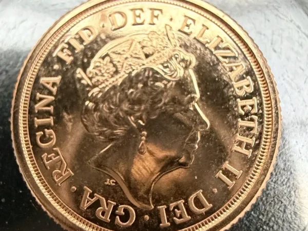 midweek auction all lots start £1 no reserve collection or delivery stamps watches gold sovereigns silver antiques lots…