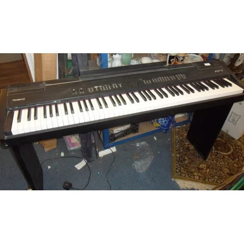 Online Only Modern & Vintage Electronics, Audio & IT Including a Quad System and More