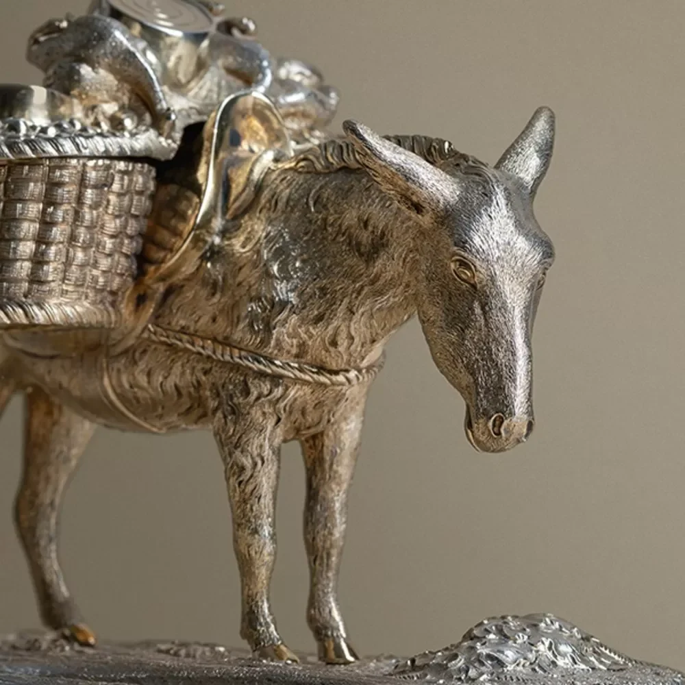 Silver & Objects of Vertu