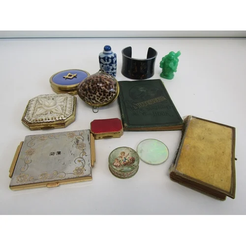 Specialist Collectables Auction – to include Collectables, Gold Jewellery, Silver, Coins, Militaria, Jewellery, Tobacconist, General, Household etc