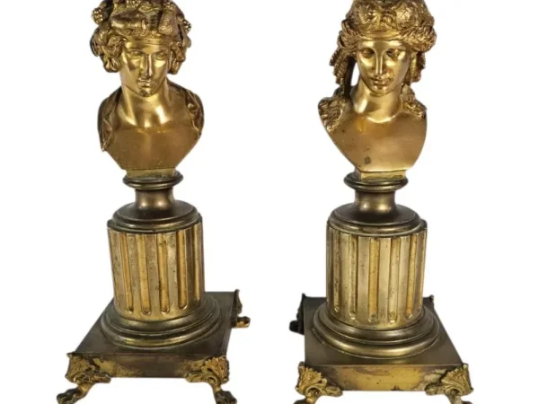 TIMED ANTIQUES & COLLECTABLES SALE