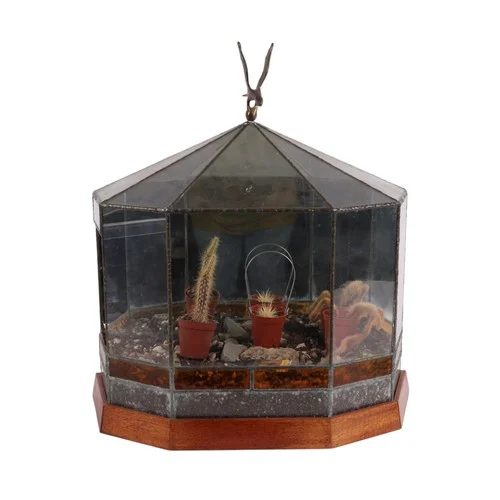 Timed Antiques & Interiors Auction, Furniture, Silver, Jewellery, Collectables, Asian Art, Militaria, Rugs, Ceramics, Garden & Pictures