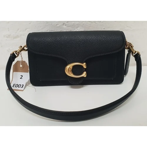 Unclaimed Airport Lost Property – including Jewellery and Luxury Designer items – 200