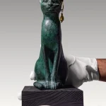 FINE ANCIENT ART AND ANTIQUITIES — image 15