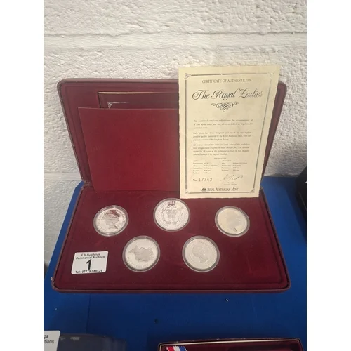 13th of October, Part 1: Large Collection of Silver Coins. Sterling and Fine Silver and Bank Notes Online Bidding Only