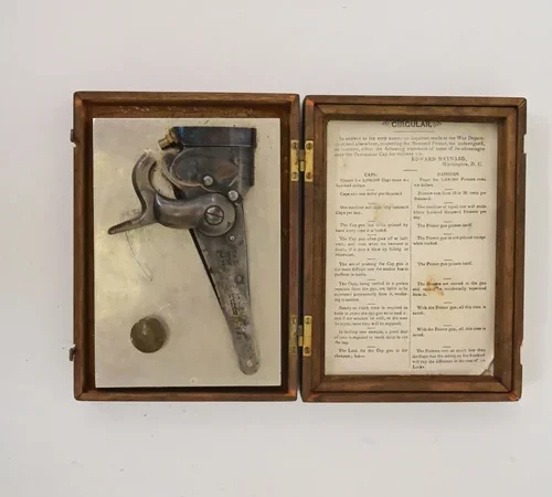 19th & 20th Century Collectable Items, Silver, Jewellery and Works of Art & Furnishings